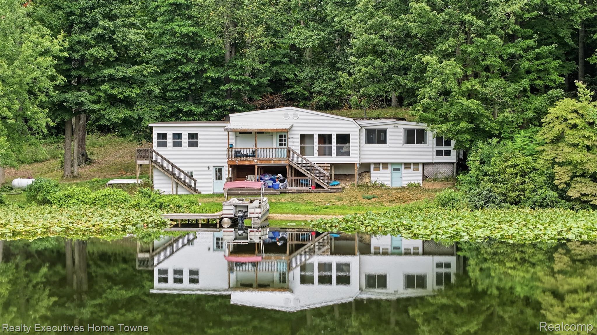 2665 Geneva Lake Drive