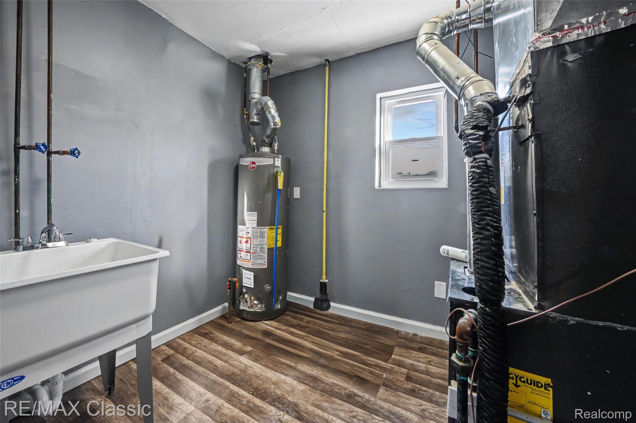 13849 Leonard Avenue Property Photo 19