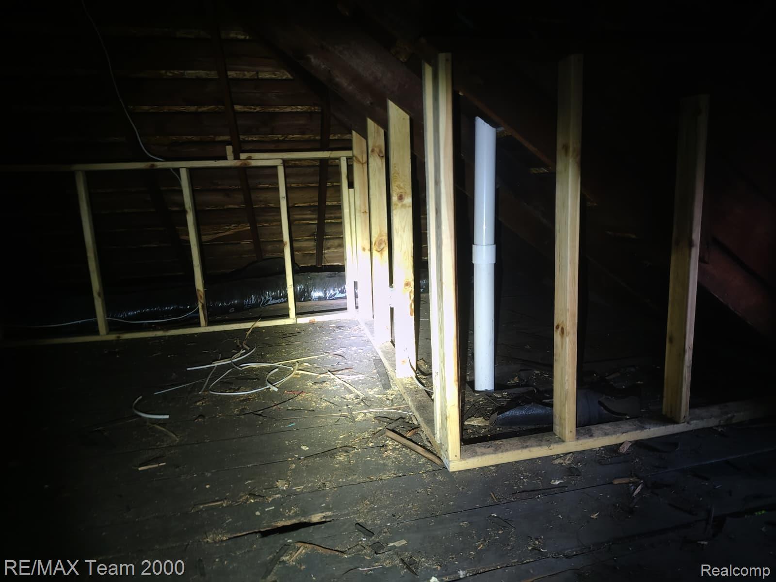 3262 Tuxedo Street Property Photo 41