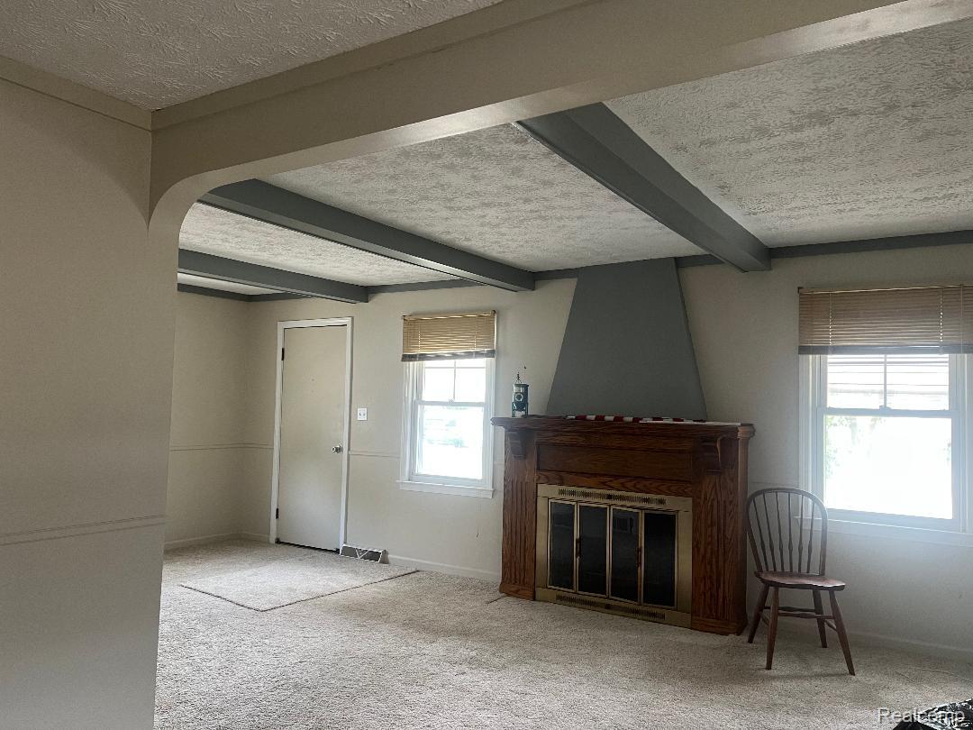 149 Roth Boulevard Property Photo 2
