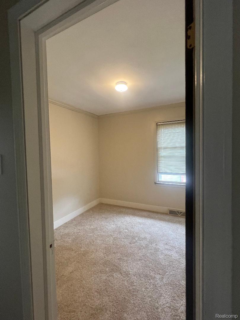 149 Roth Boulevard Property Photo 8
