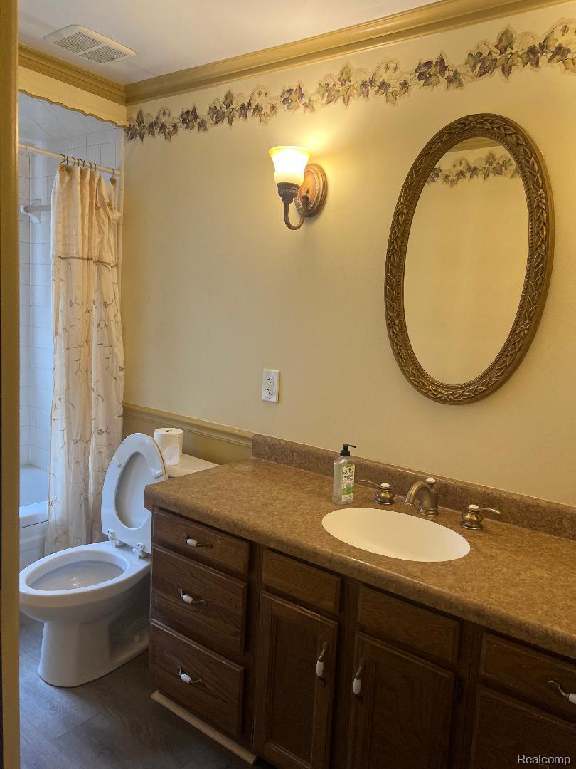 149 Roth Boulevard Property Photo 11