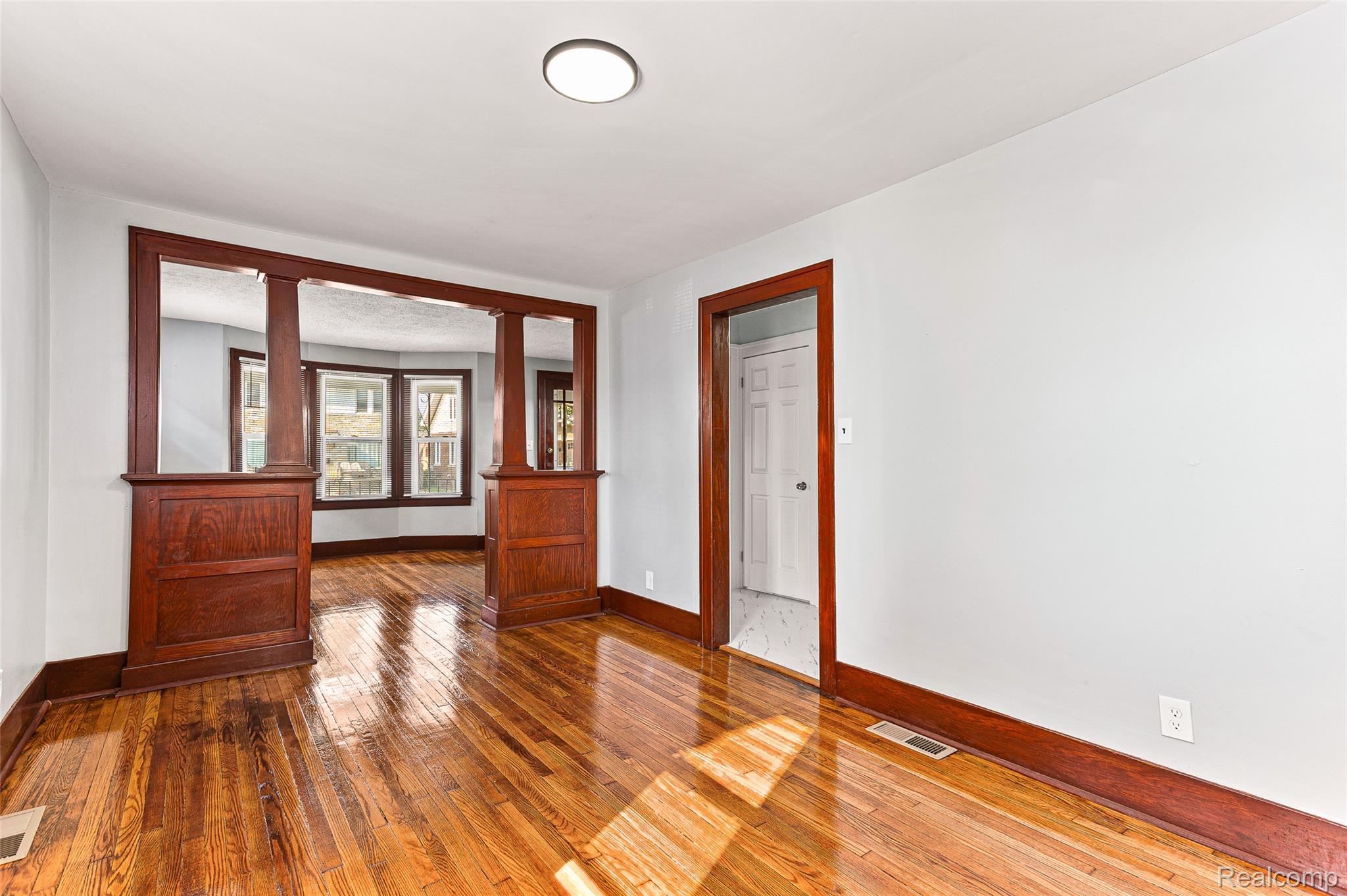 107 Elm Street Property Photo 16
