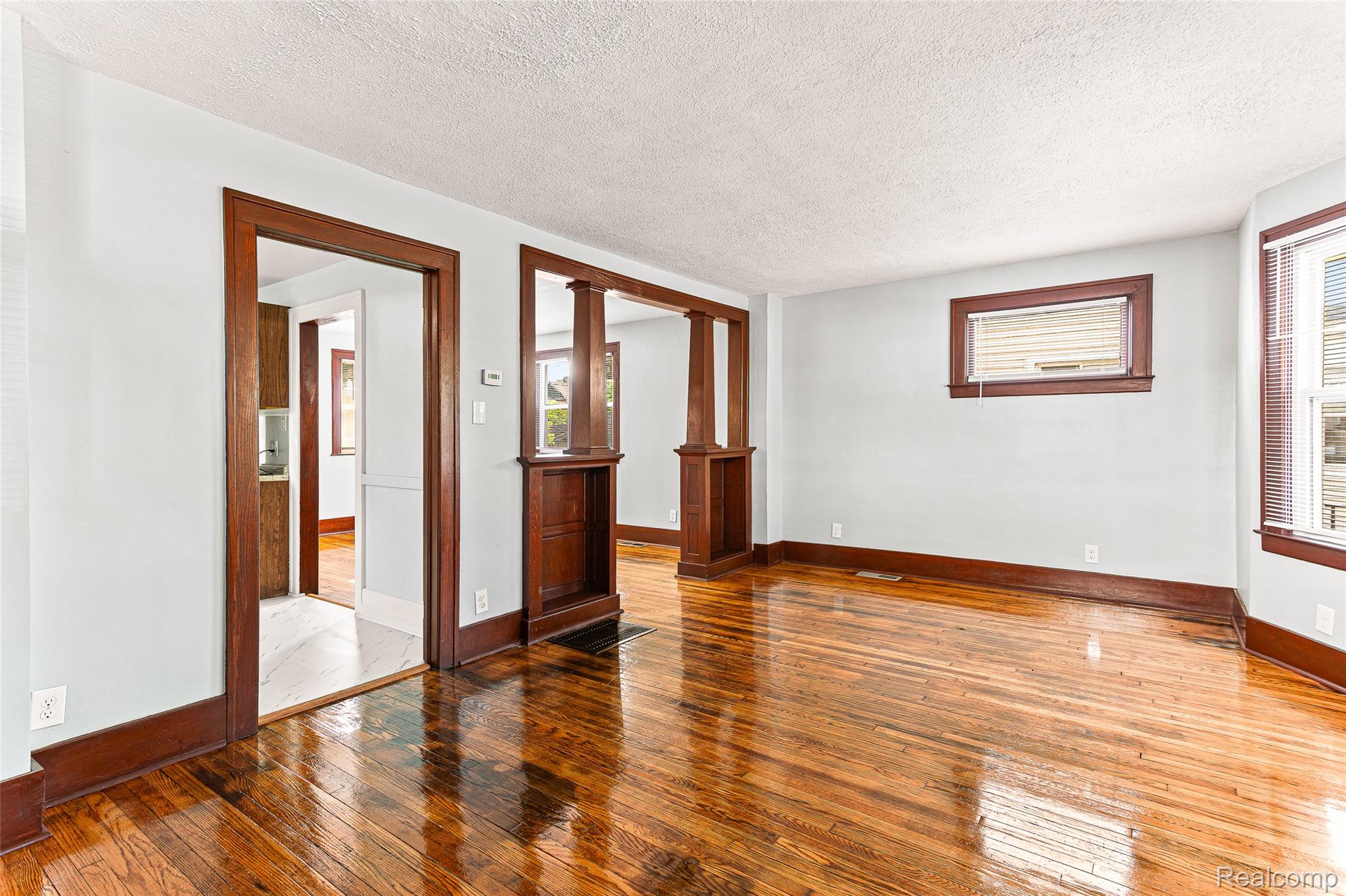 107 Elm Street Property Photo 17