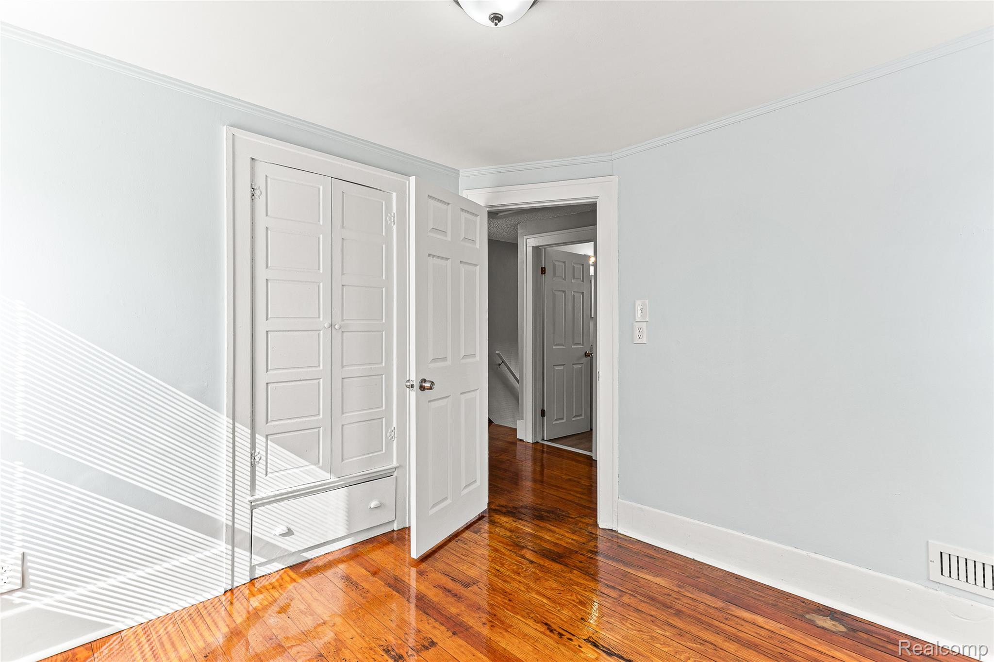 107 Elm Street Property Photo 26