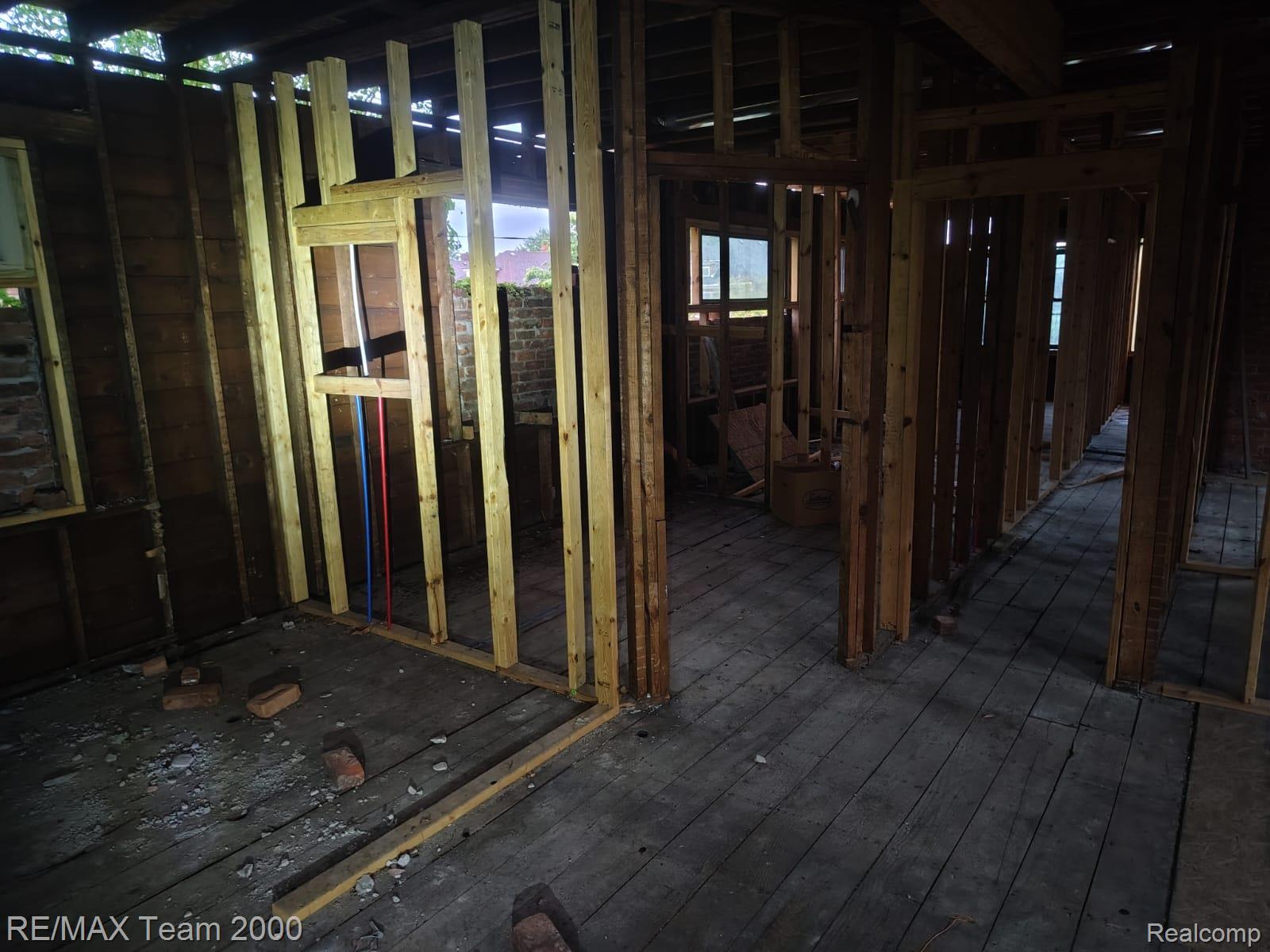 3243 Tuxedo Drive Property Photo 14