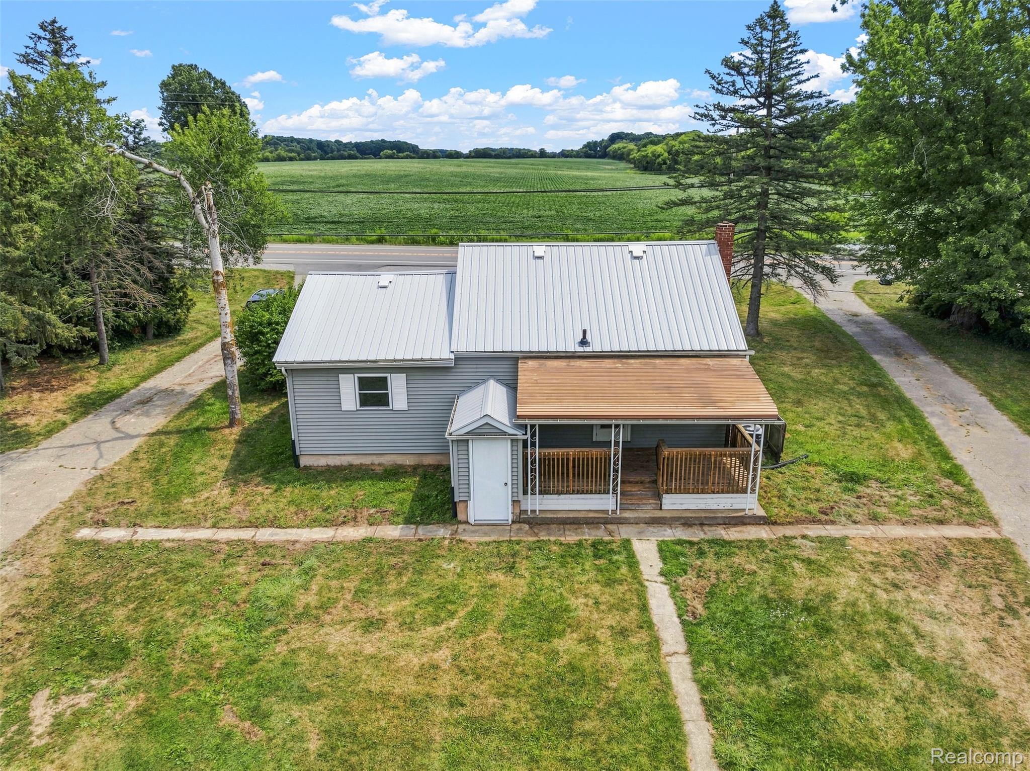 6163 N State Road Property Photo 7