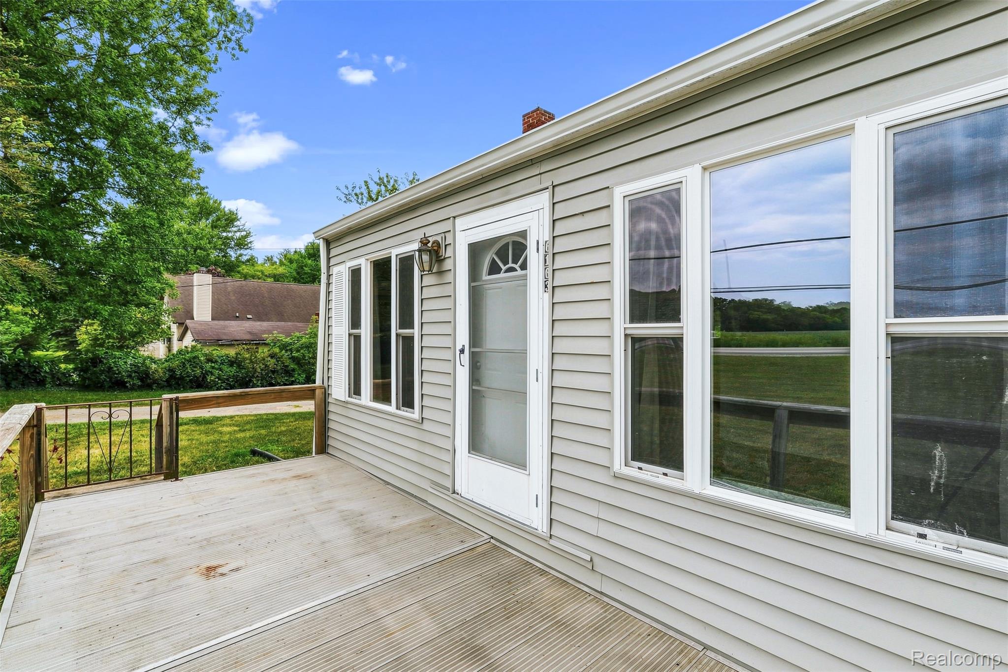 6163 N State Road Property Photo 12