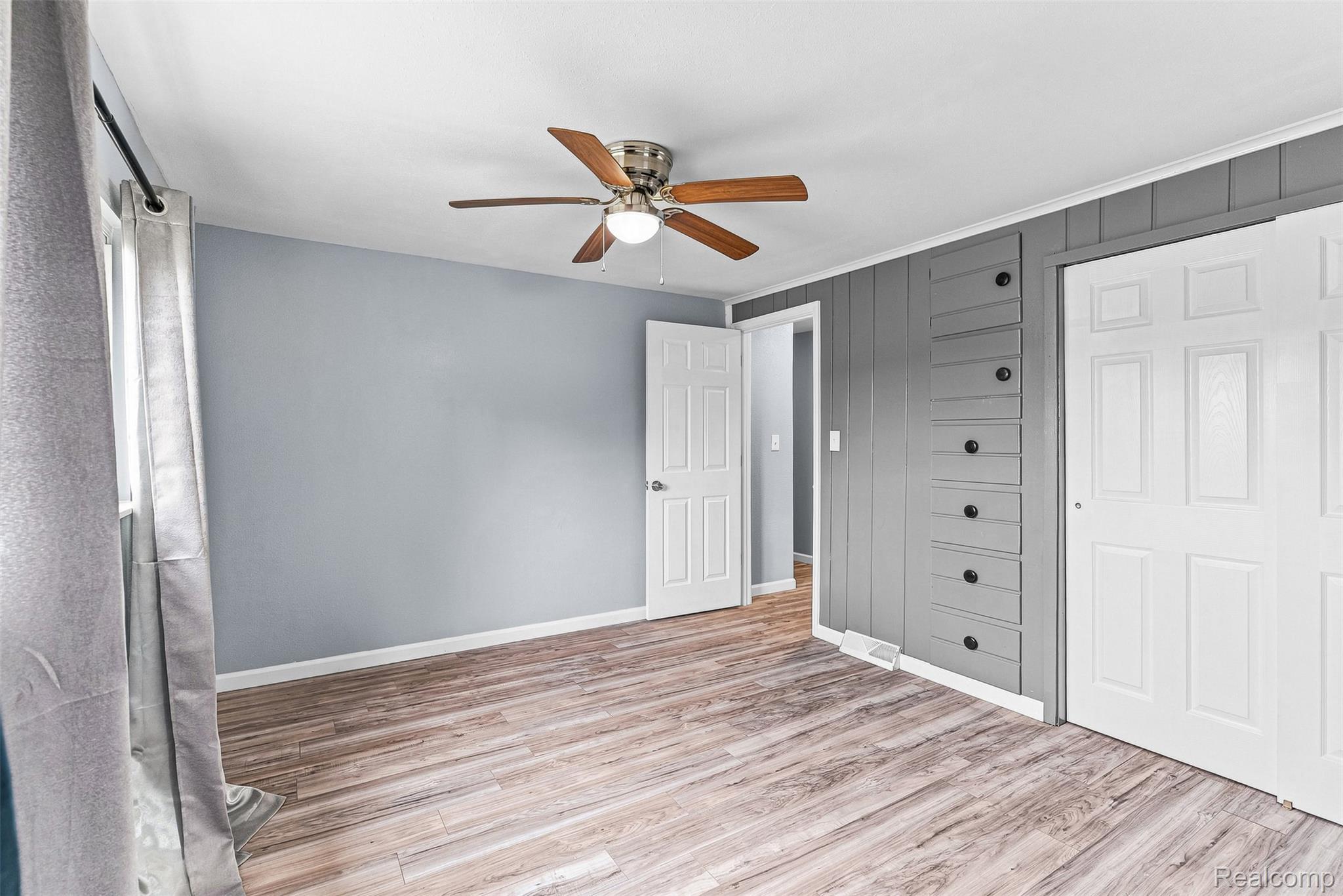 6163 N State Road Property Photo 28