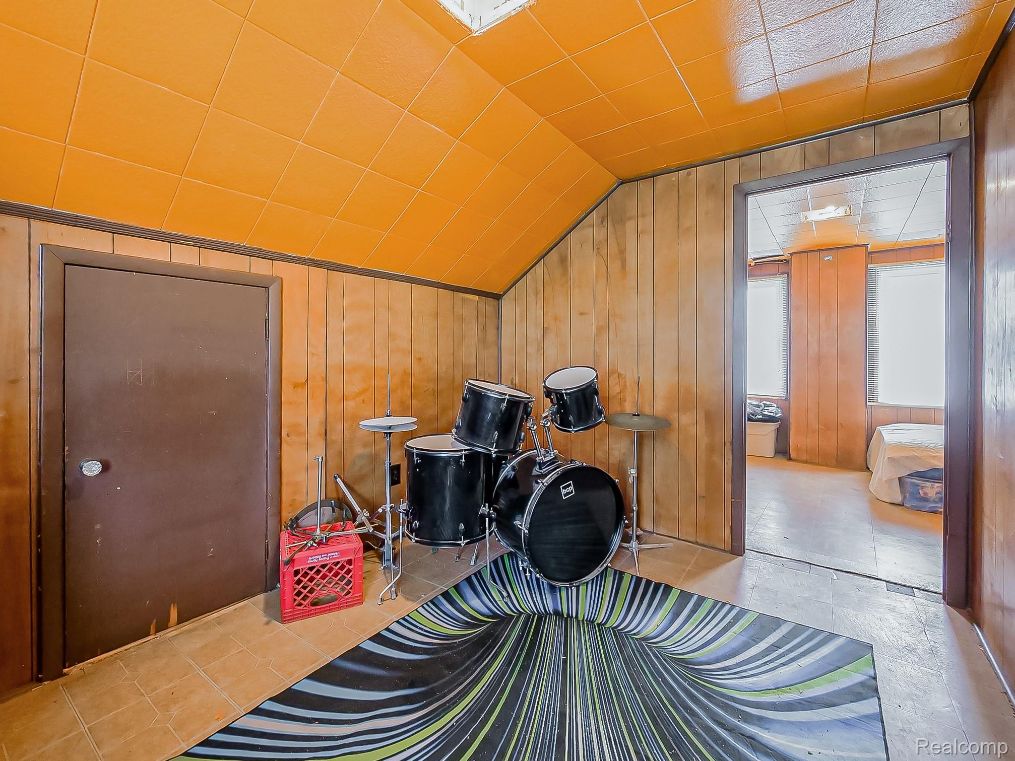 12877 Ardmore Street Property Photo 14