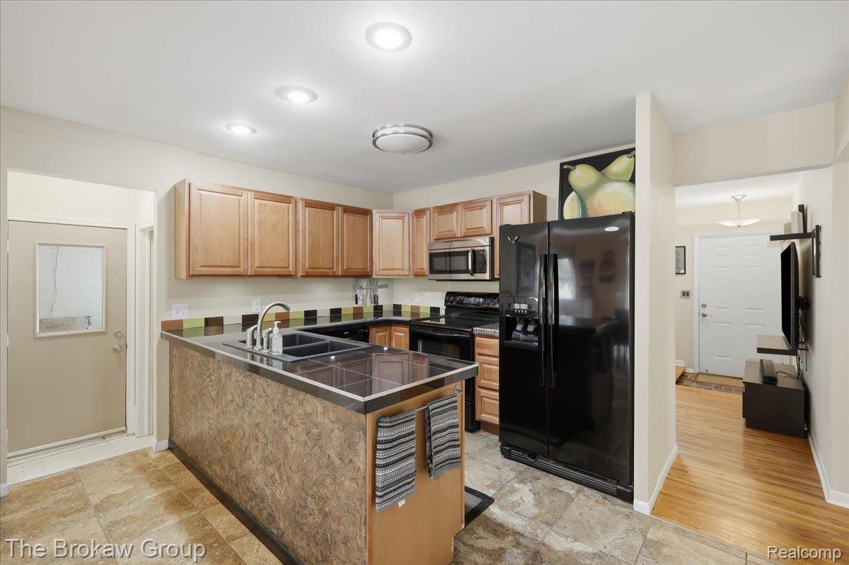 1250 Kingston Avenue Property Photo 16