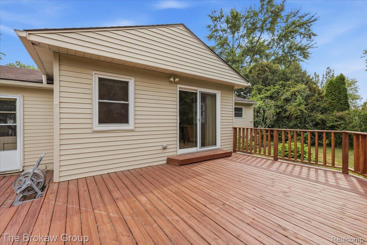 1250 Kingston Avenue Property Photo 39