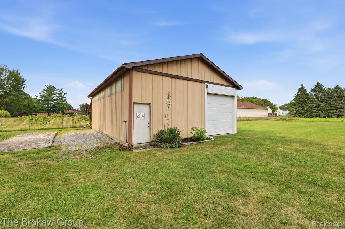 1250 Kingston Avenue Property Photo 44