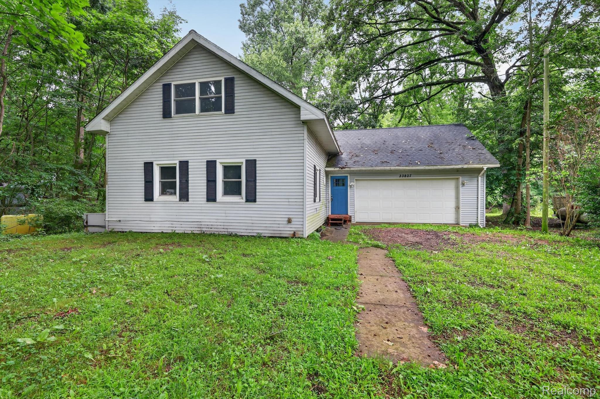 33807 Chipper Drive Property Photo 4