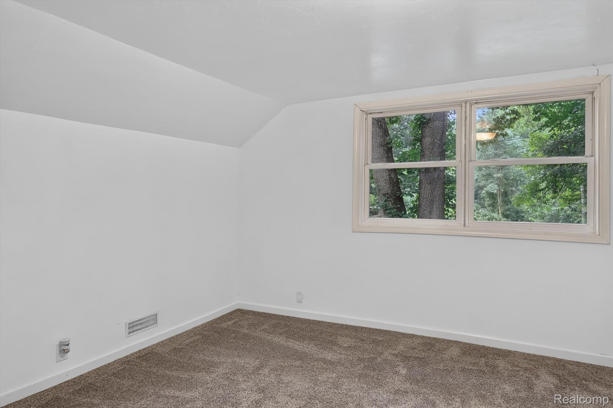 33807 Chipper Drive Property Photo 22