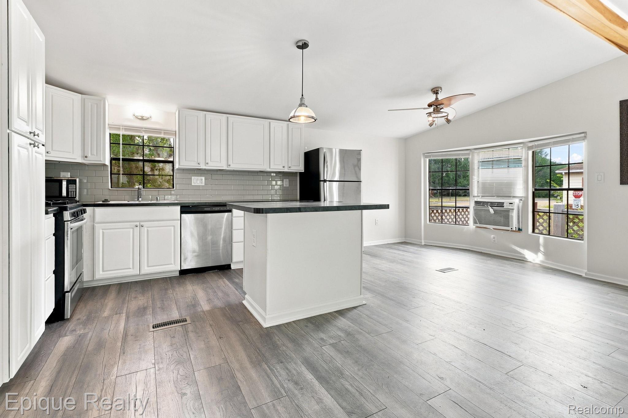 5972 Vernon Street Property Photo 15