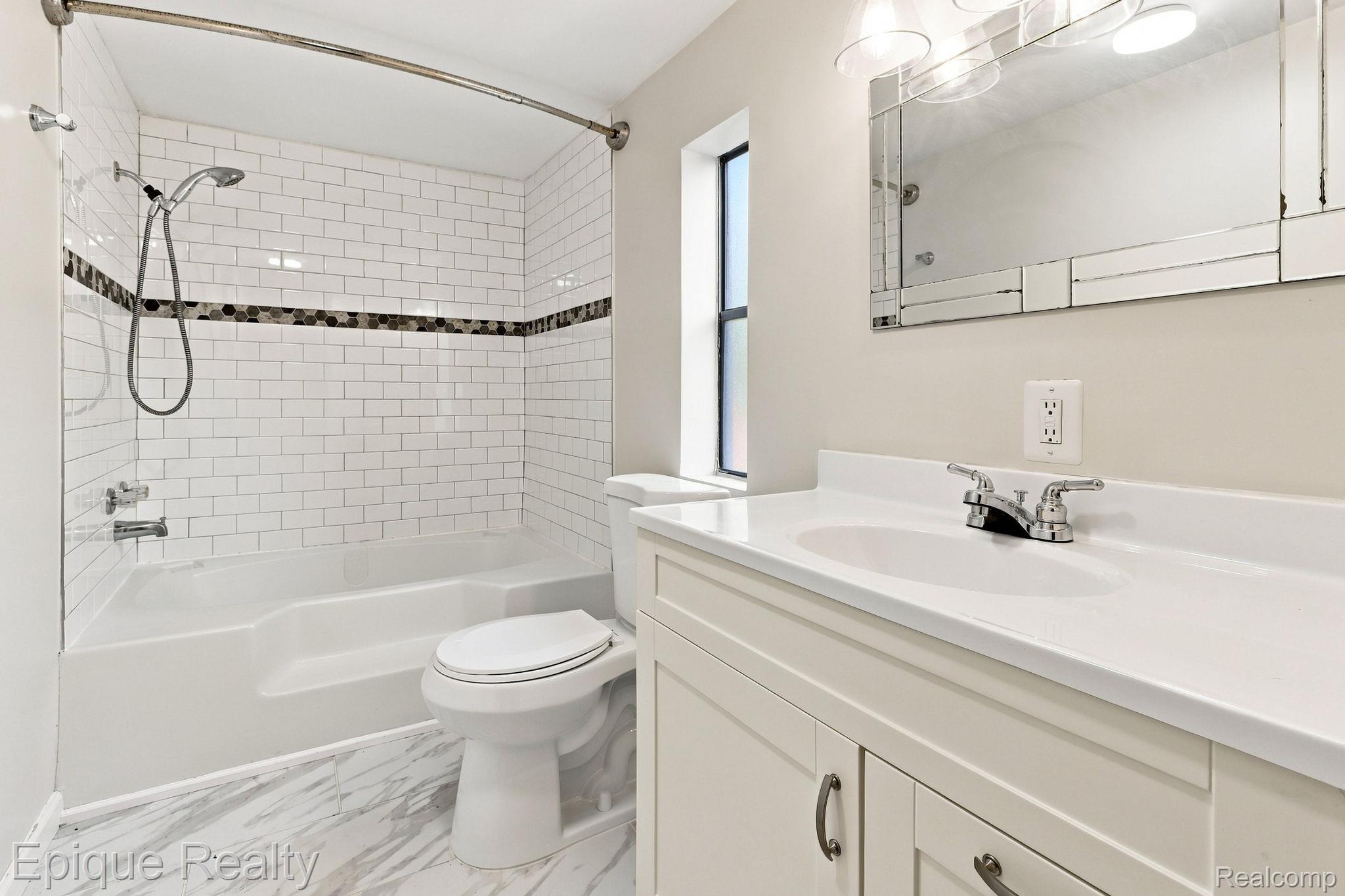 5972 Vernon Street Property Photo 22