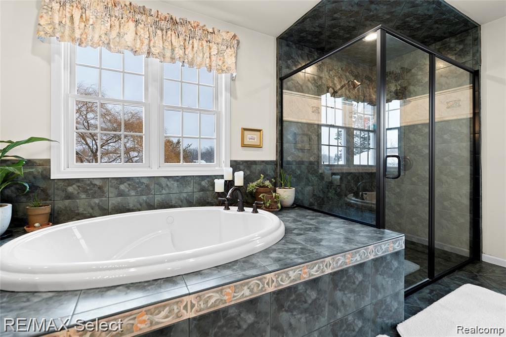 8211 Burleigh Road Property Photo 44