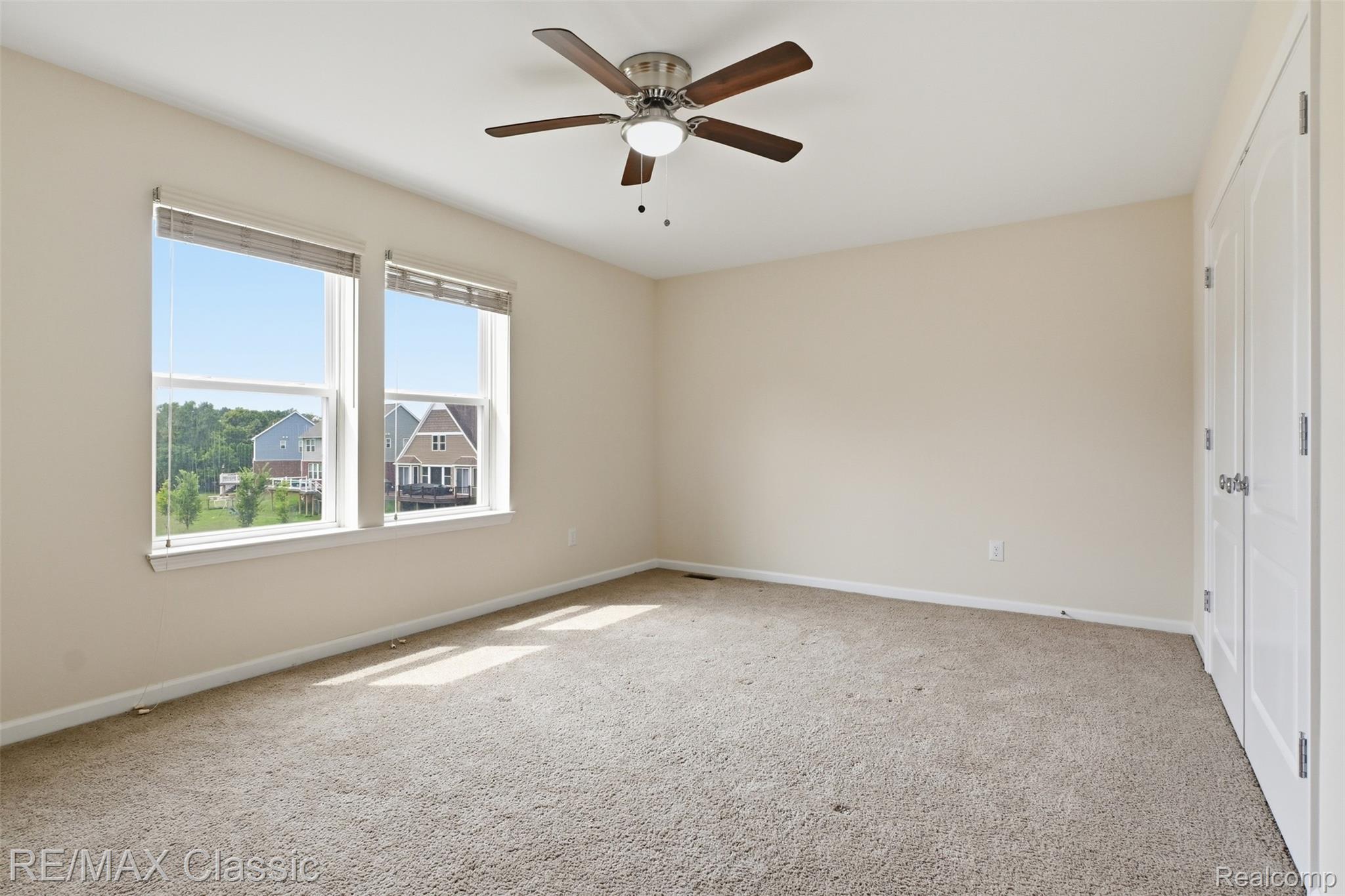 36945 Everett Drive Property Photo 20