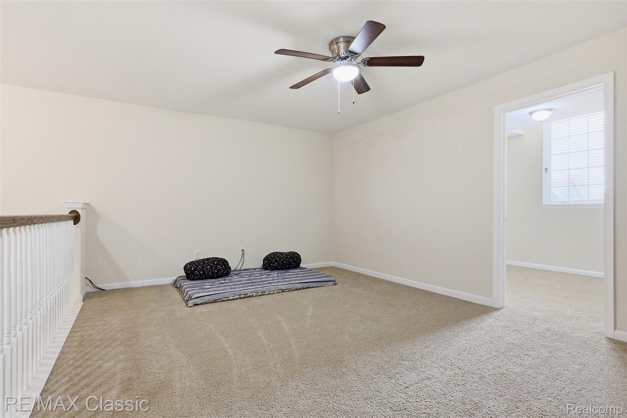 36945 Everett Drive Property Photo 24