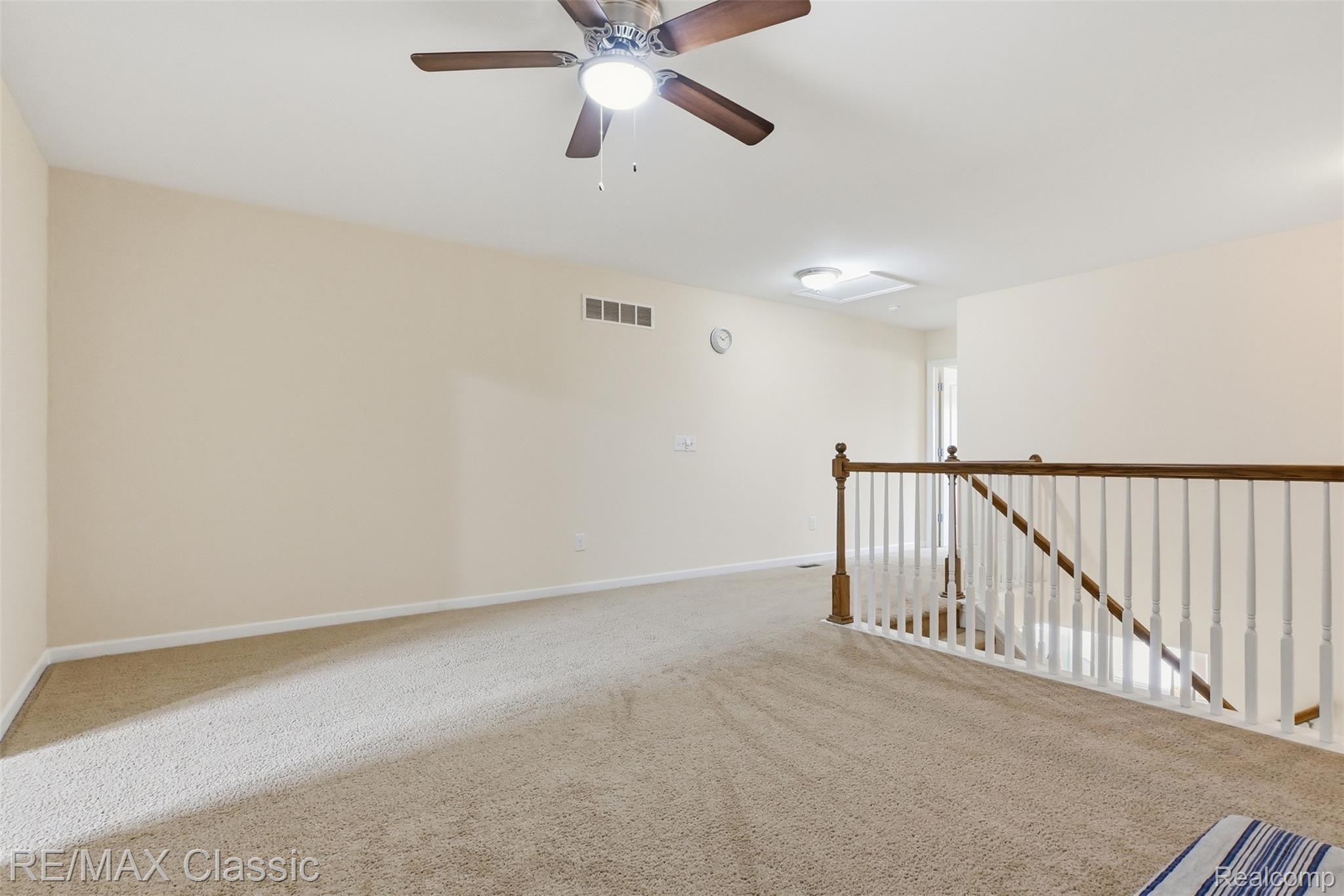 36945 Everett Drive Property Photo 25