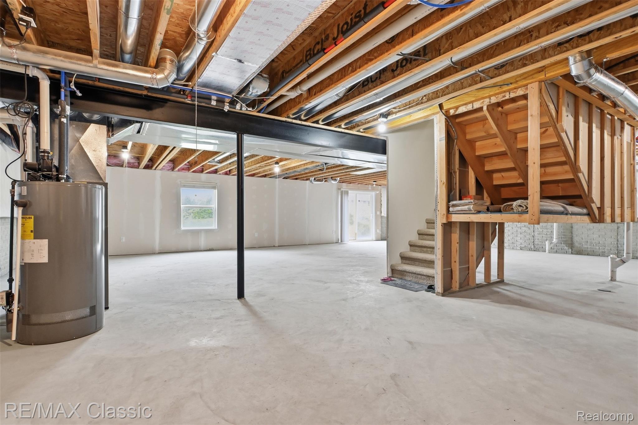 36945 Everett Drive Property Photo 27