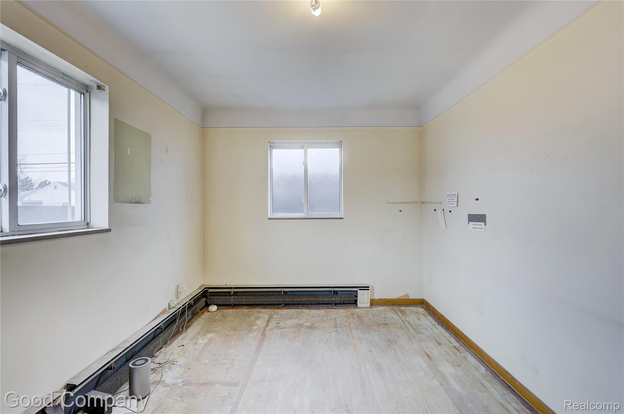 23919 John R Road Property Photo 11