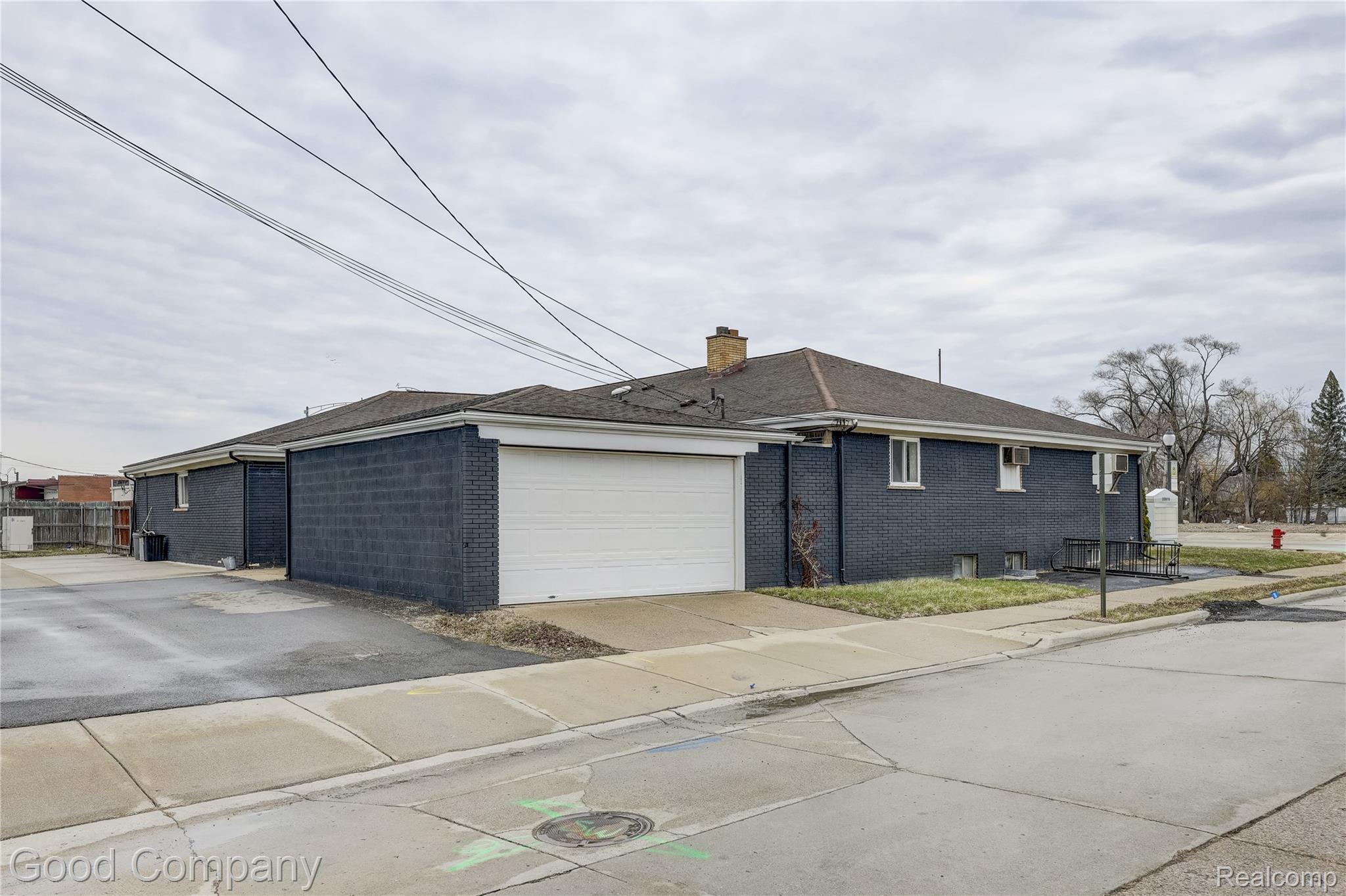 23919 John R Road Property Photo 33