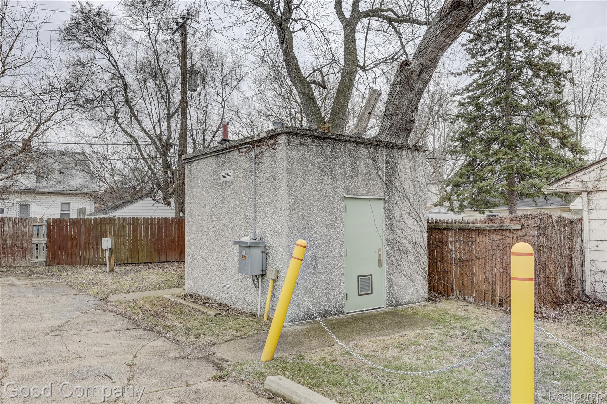 23919 John R Road Property Photo 46