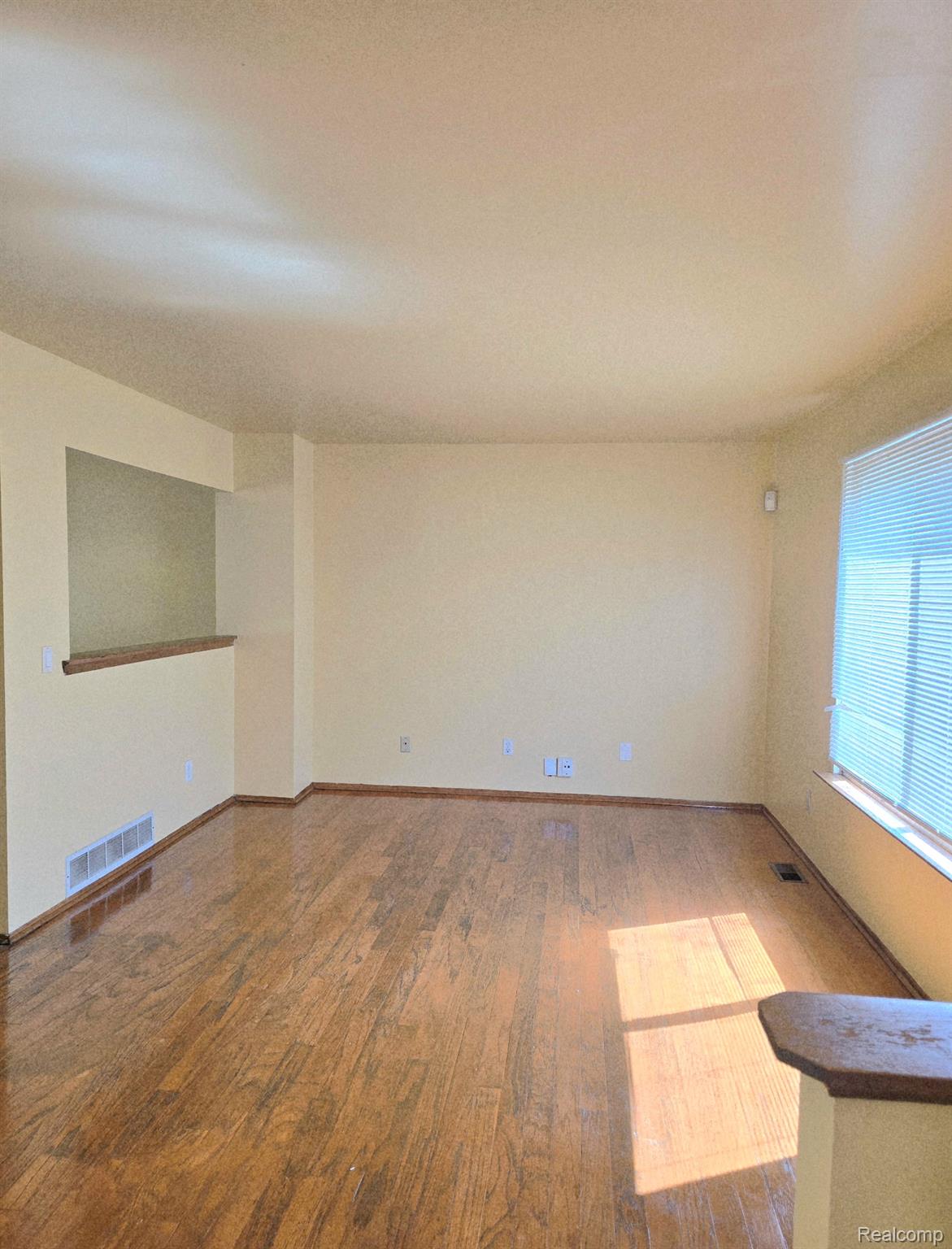 8702 Hazelton Street Property Photo 2