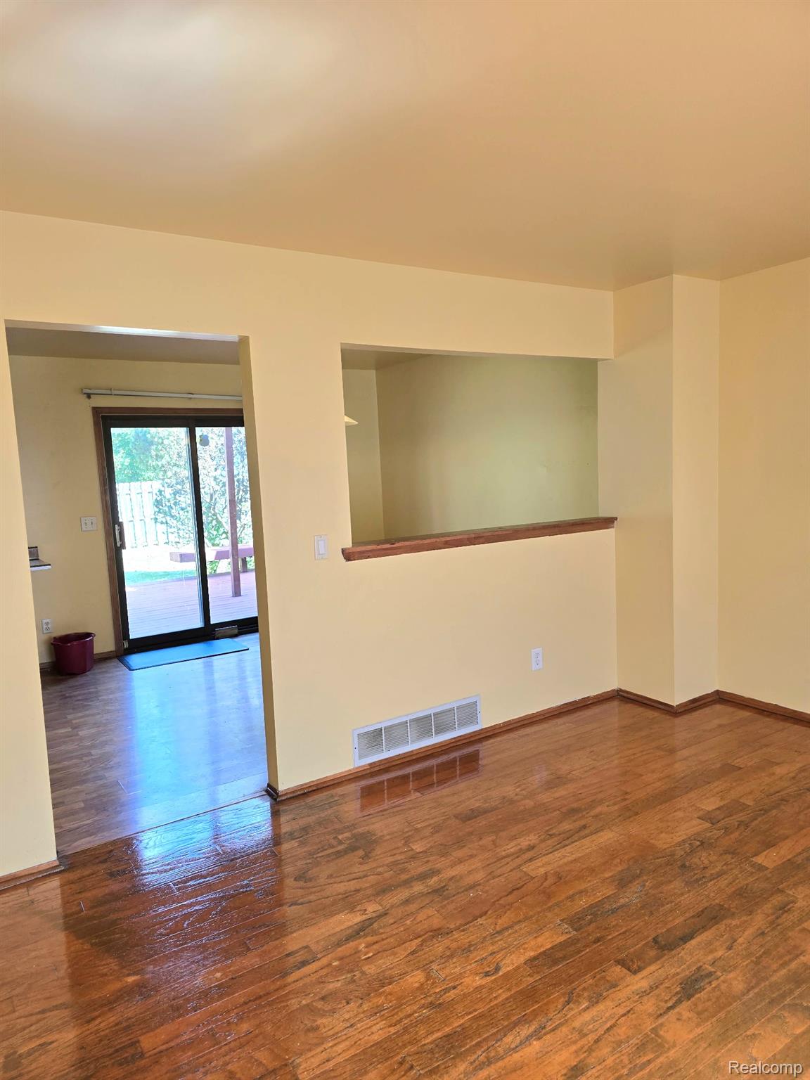 8702 Hazelton Street Property Photo 3