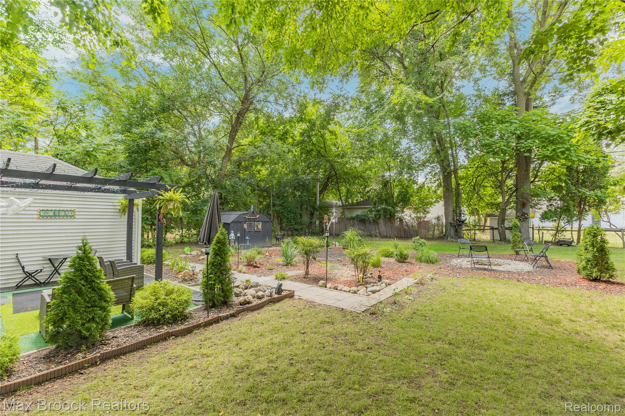21485 Indian Street Property Photo 30