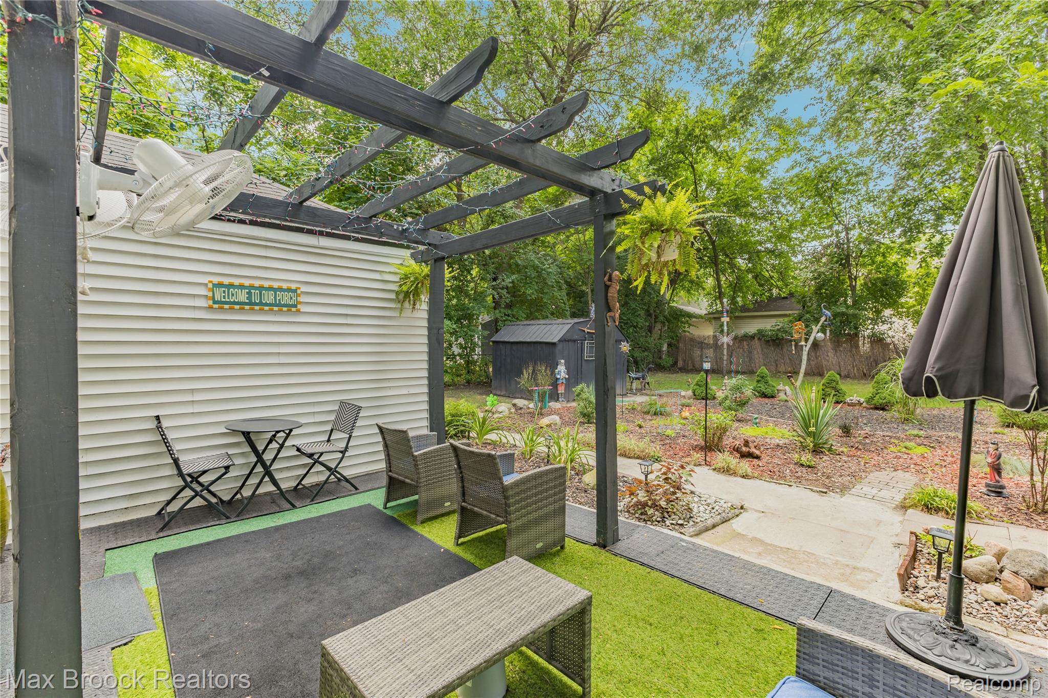 21485 Indian Street Property Photo 44
