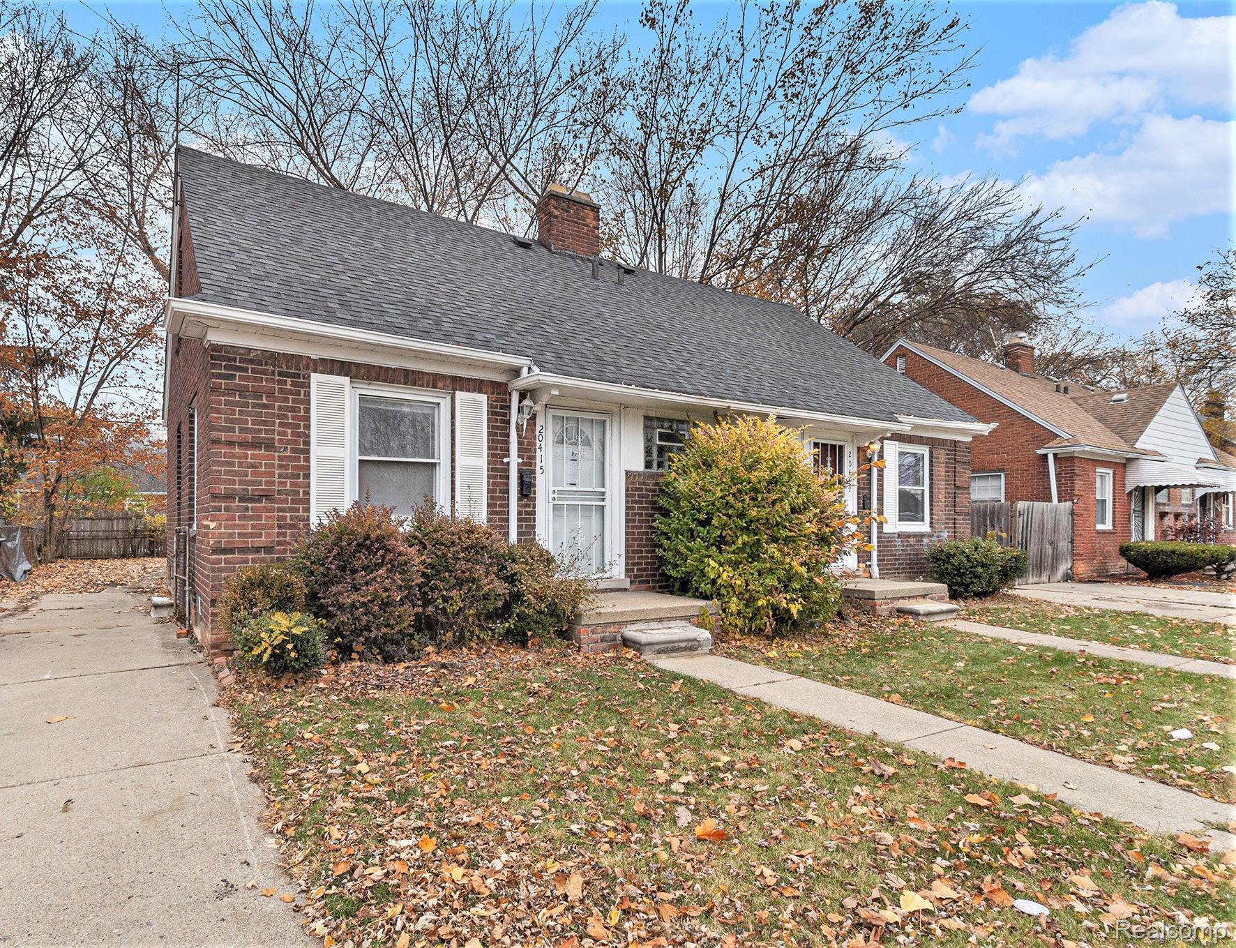 20415-20419 Moross Road Property Photo 3