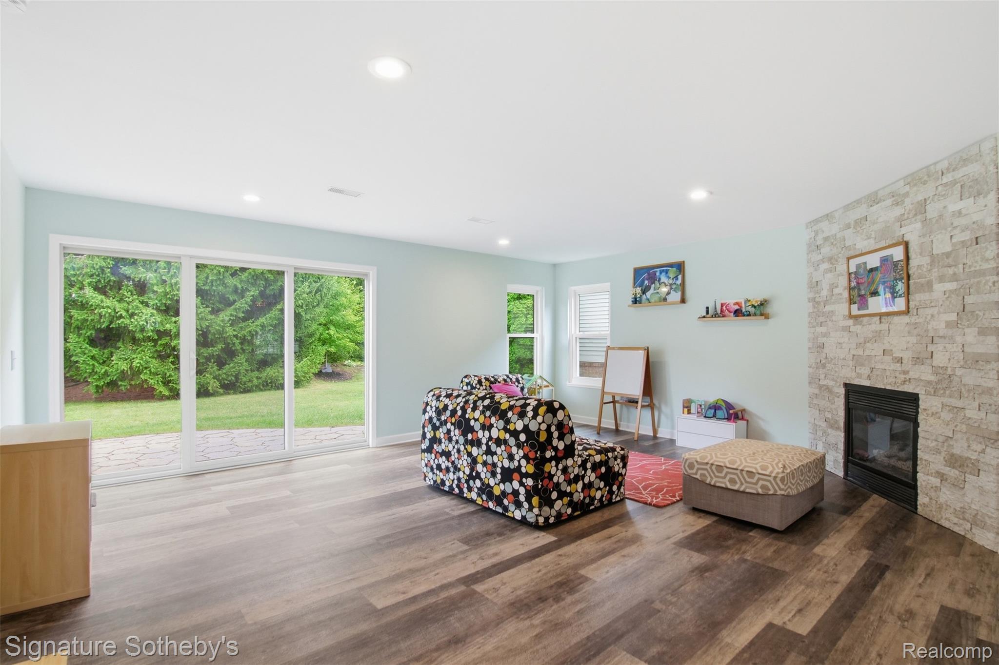 4905 Carrington Drive Property Photo 13