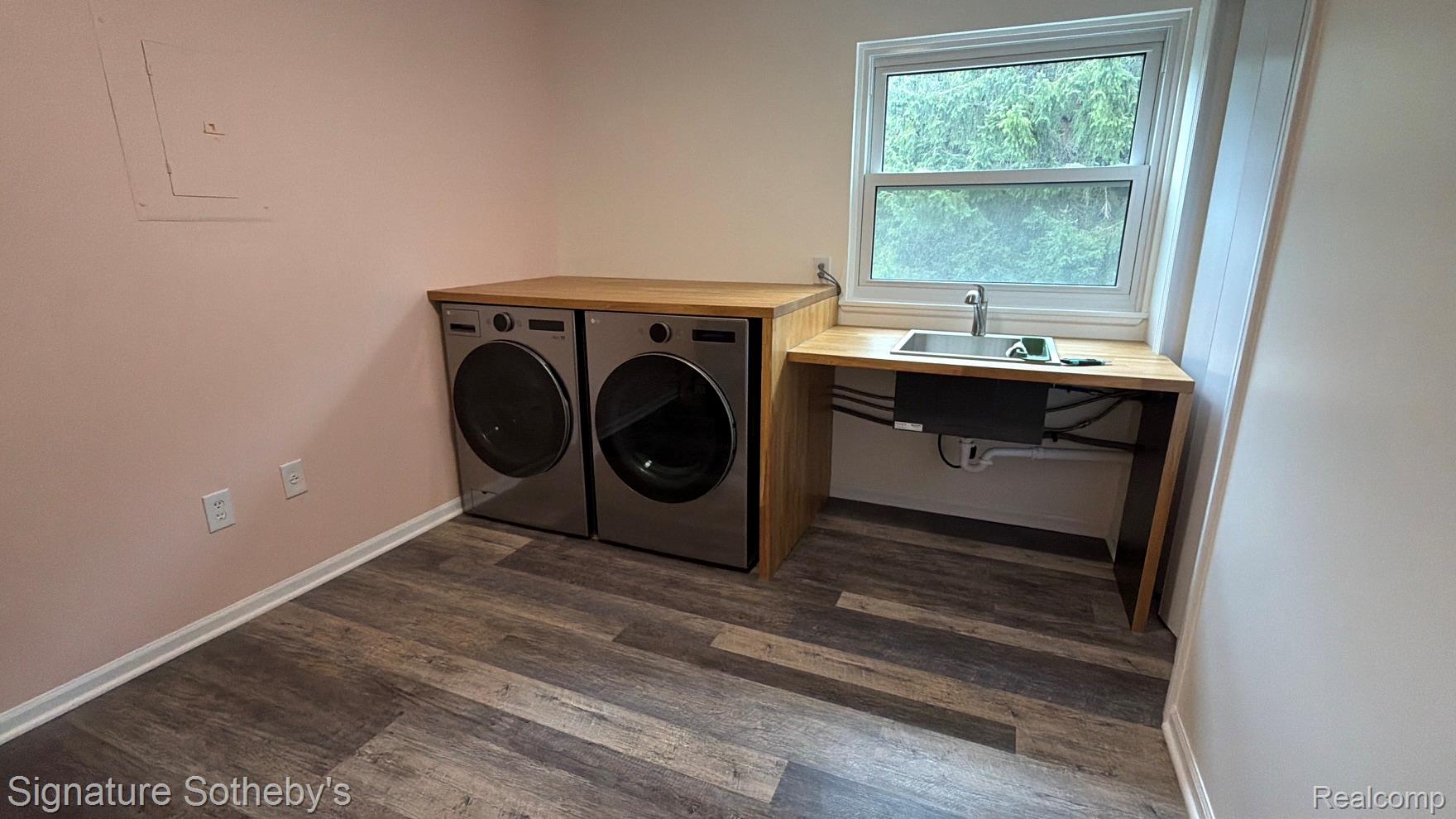 4905 Carrington Drive Property Photo 16