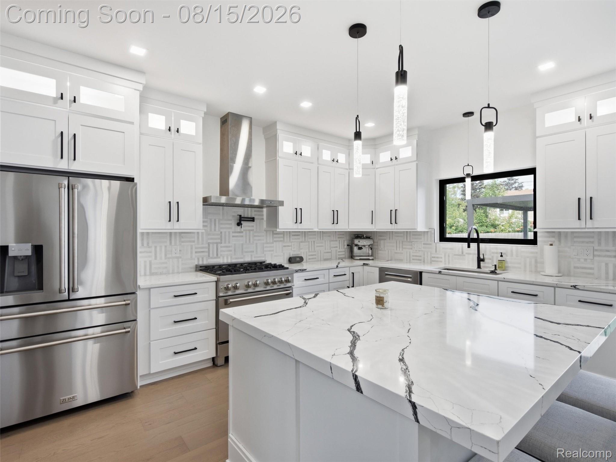 3516 Linwood Avenue Property Photo 10