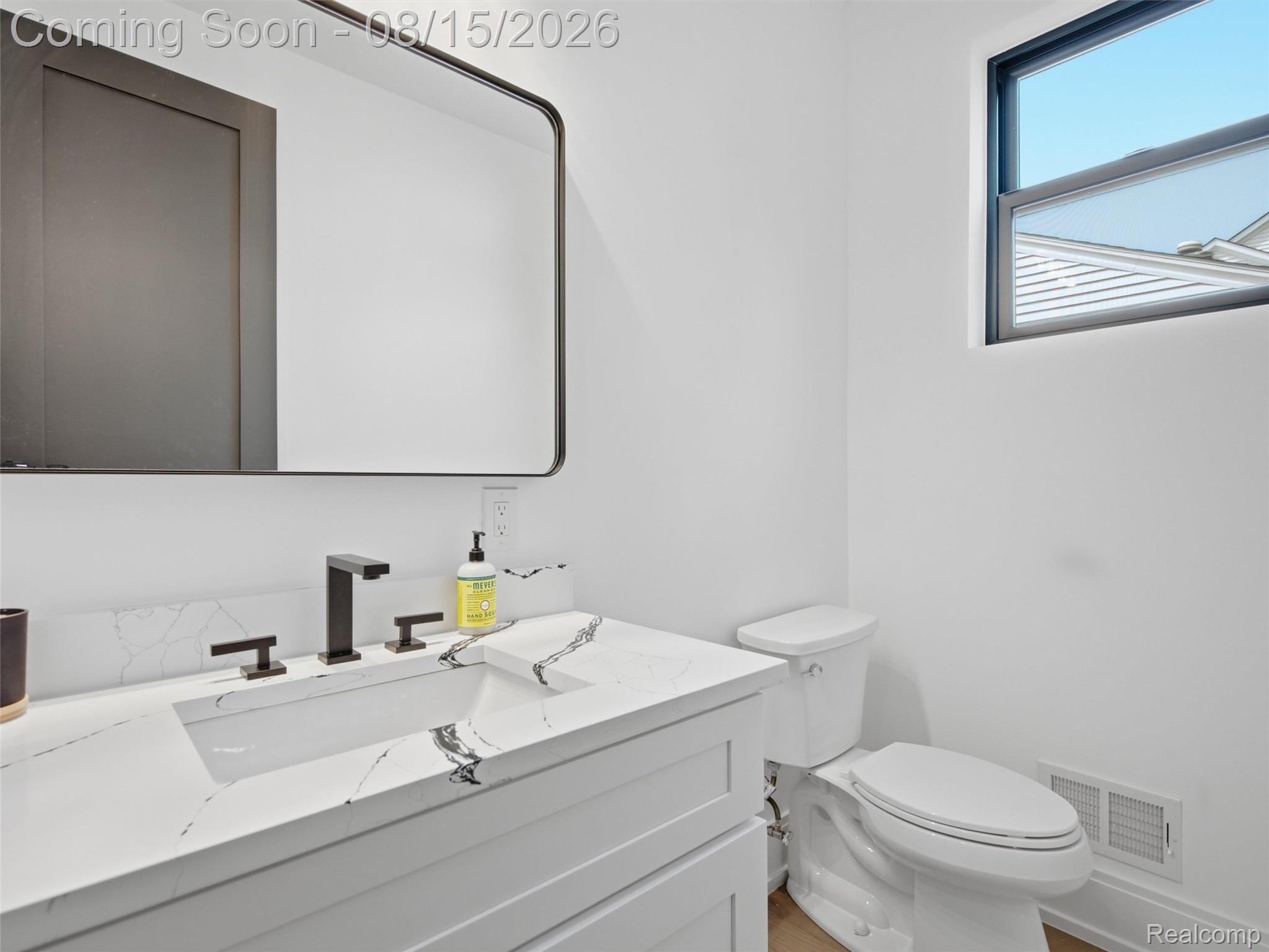 3516 Linwood Avenue Property Photo 27