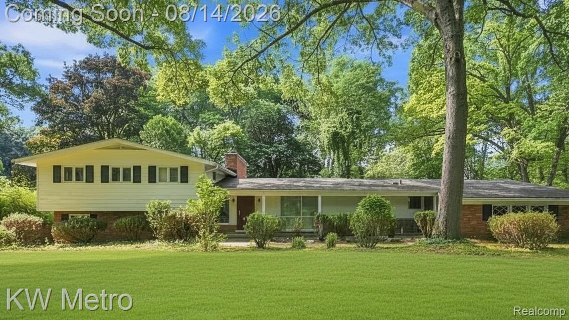 4966 Whispering Pine Lane Property Photo 1