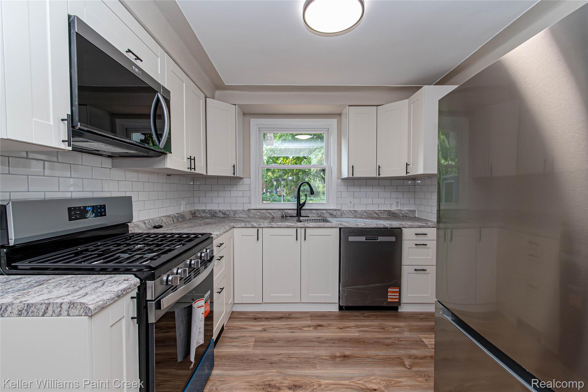 19421 Filmore Street Property Photo 17