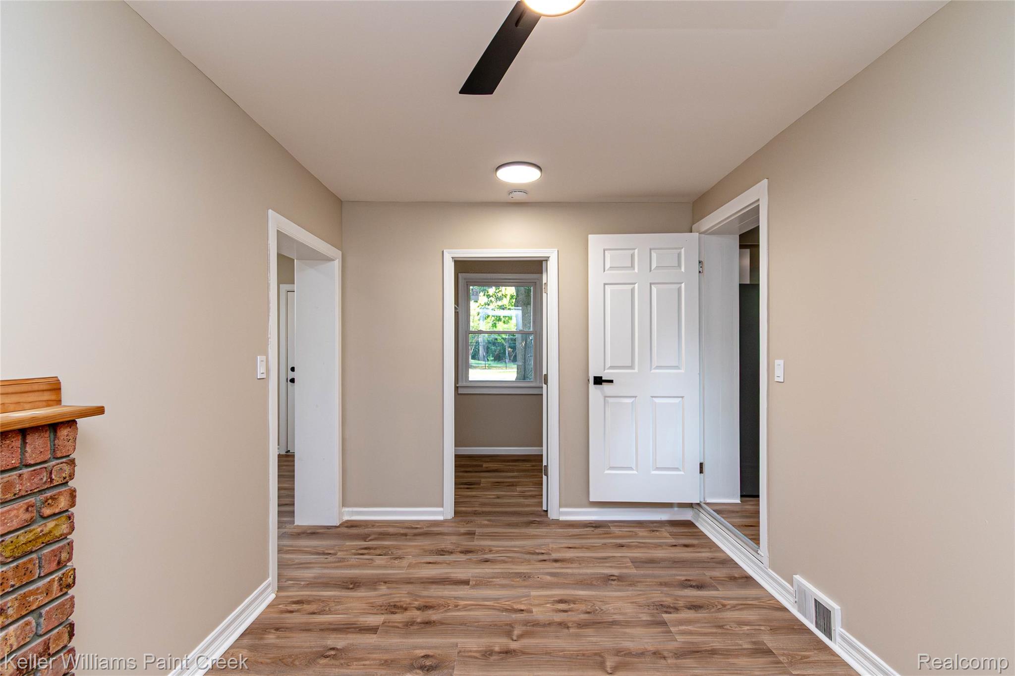 19421 Filmore Street Property Photo 24