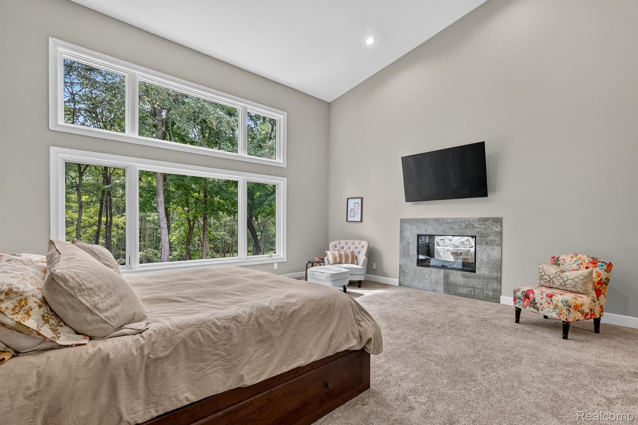 8290 Burleigh Road Property Photo 22