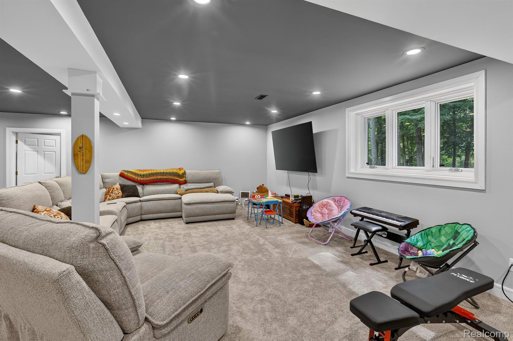 8290 Burleigh Road Property Photo 47