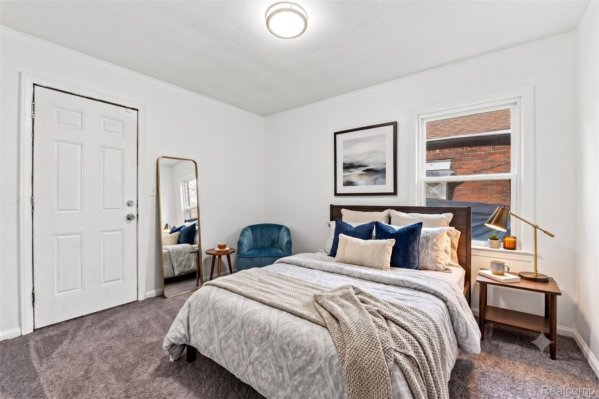 9733 Somerset Avenue Property Photo 16