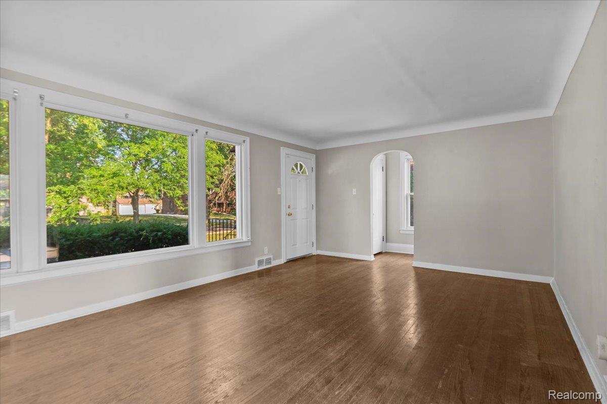 15874 Ashton Road Property Photo 6