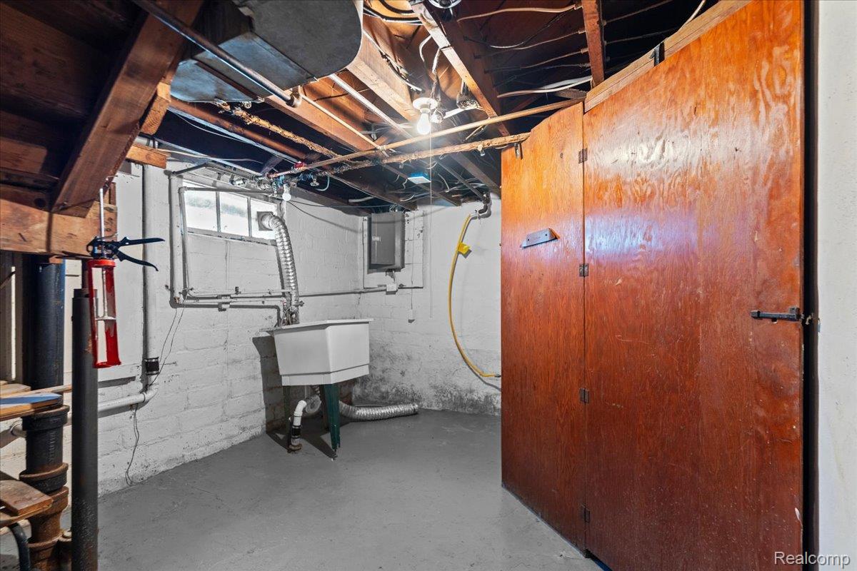15874 Ashton Road Property Photo 24