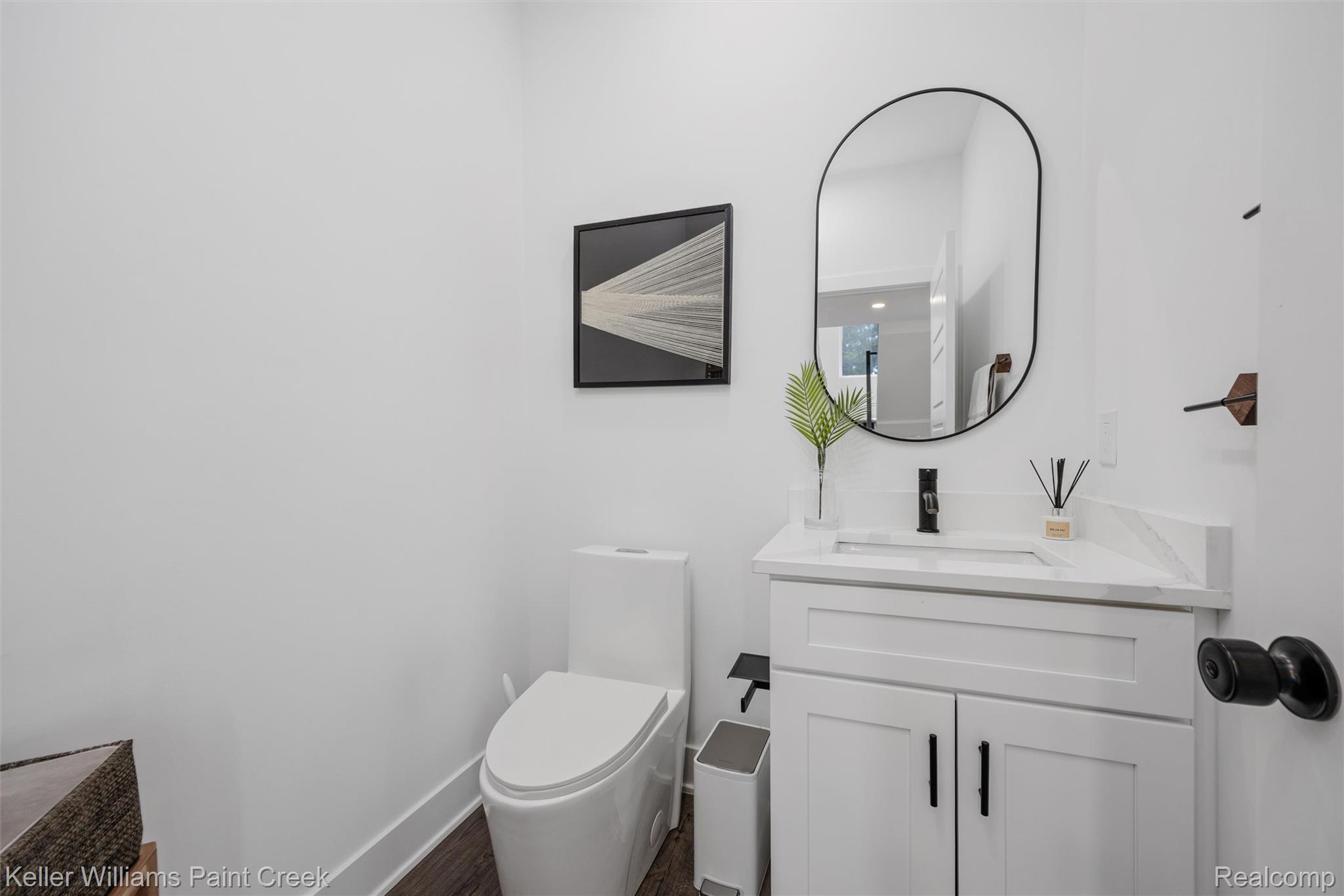 307 Kendry Property Photo 15