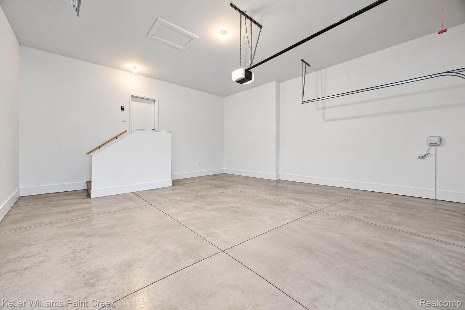307 Kendry Property Photo 29