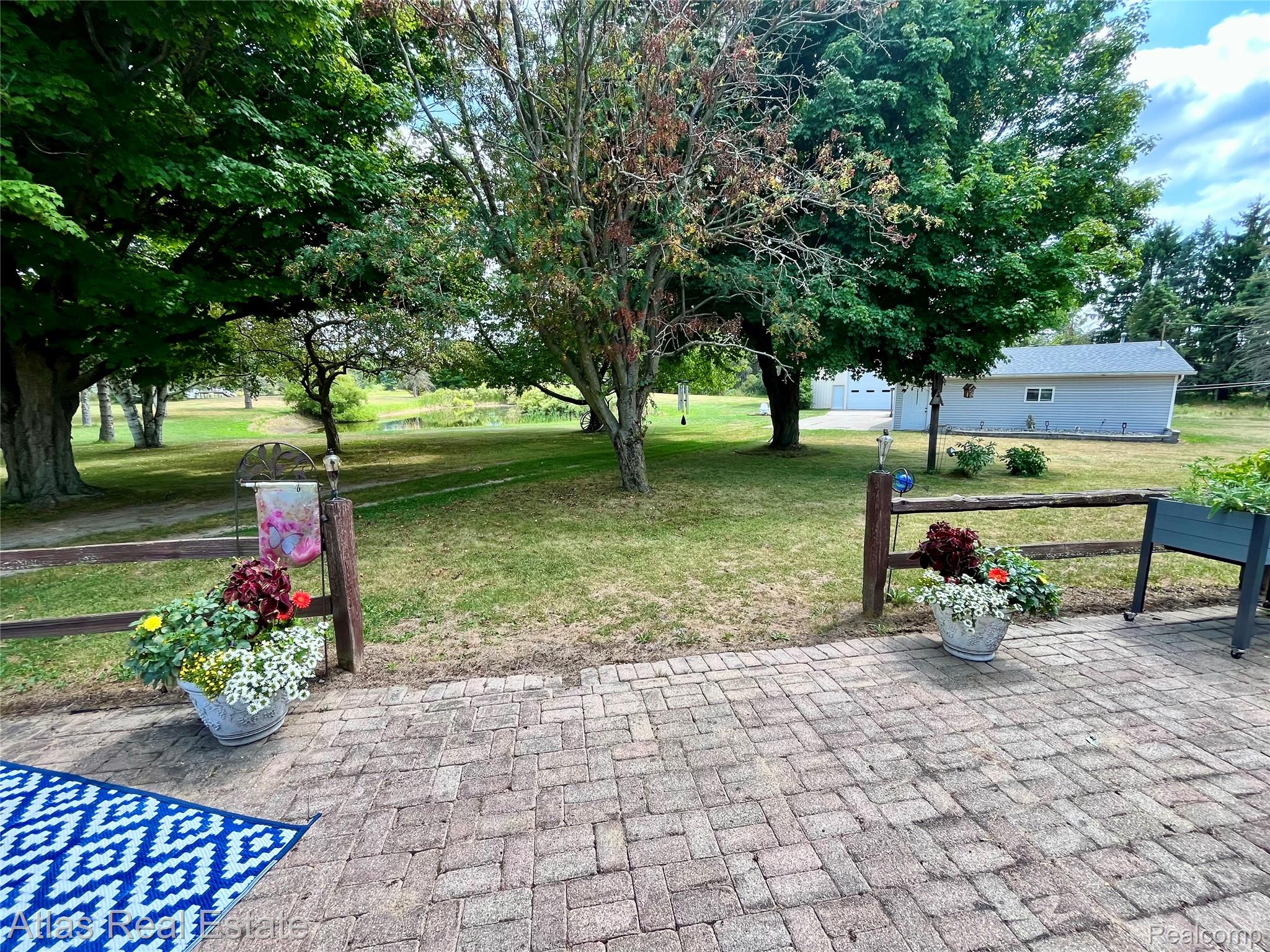 12026 Coolidge Road Property Photo 10