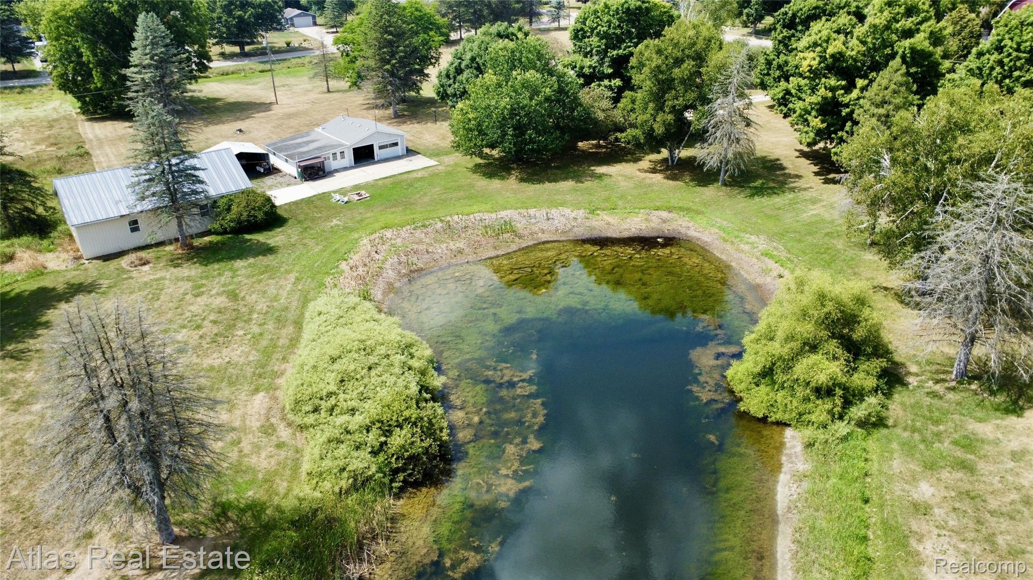 12026 Coolidge Road Property Photo 18